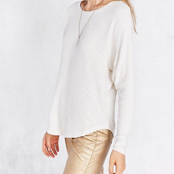 Silence + Noise Hiro Ribbed Dolman Shirt! - Picture 2 of 4